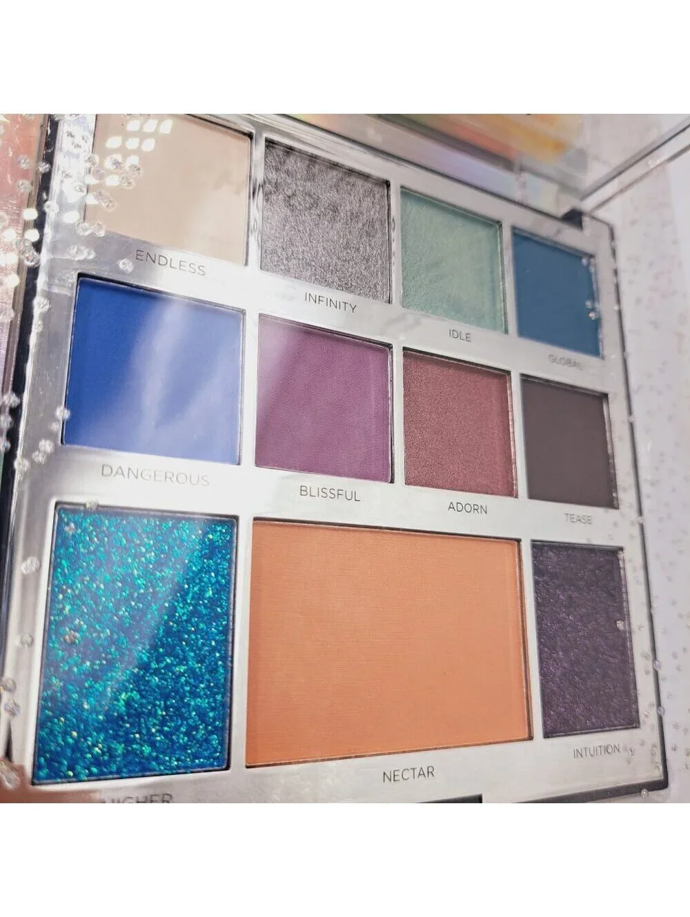 Profusion Silver Glitters Chrome 13 Eyeshadow Palette Holiday Make Up Face Kit